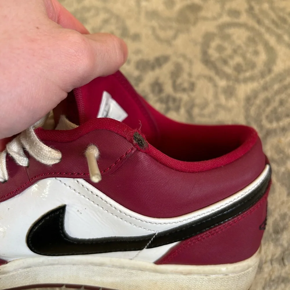 Jordan lows - Picture 4 of 5